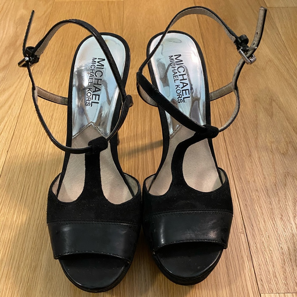 Pre loved Michael Michael Kors sandals